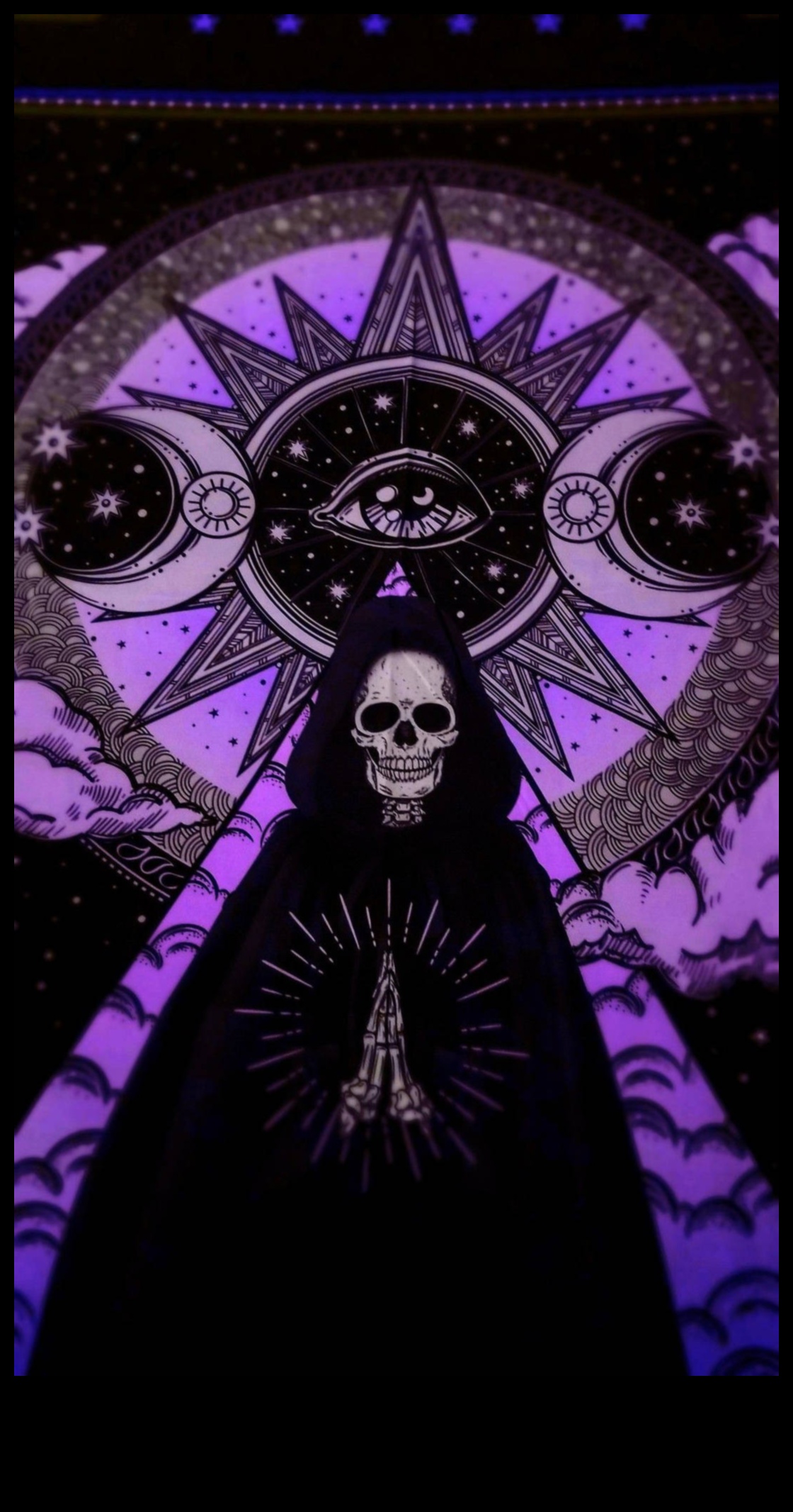 البهجة القوطية: تزين نفسك في روعة مظلمة