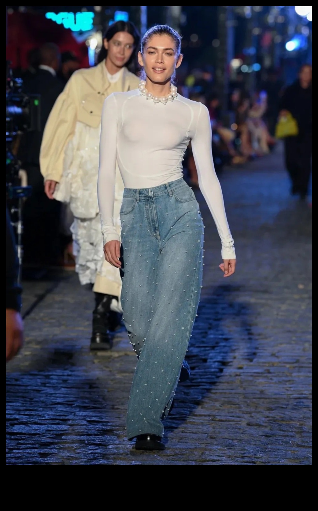 موضة عتيقة: قطع كلاسيكية، مهارة حديثة