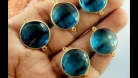 روعة متألقة: أفكار هدايا المجوهرات والأحجار الكريمة