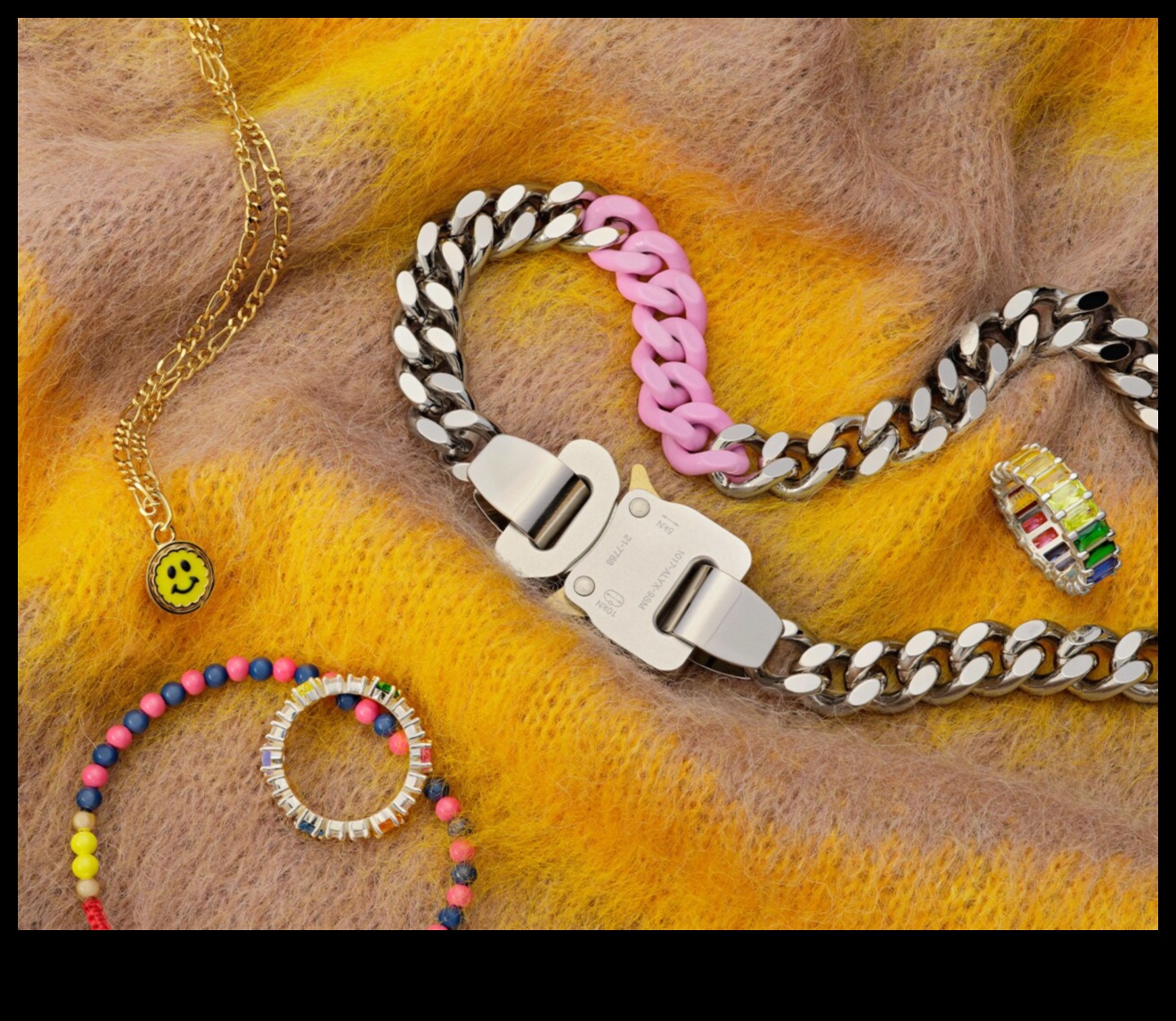 مجلات المجوهرات: جواز سفرك إلى أحدث الاتجاهات