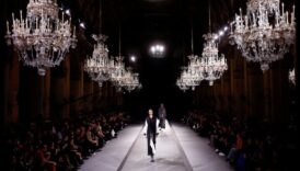 أضواء المدينة، ليالي المدرج: التألق في وهج الموضة الحضرية