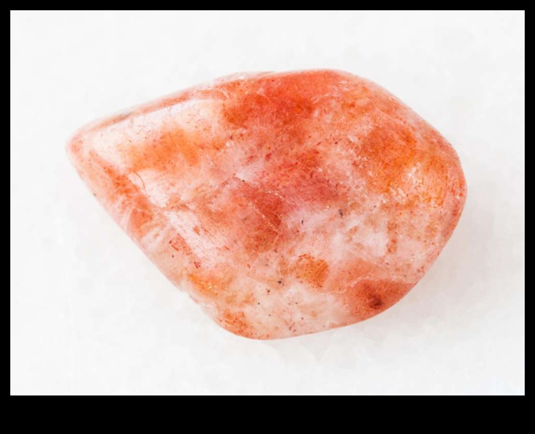 صنستون سباركل: يتلألأ في دفء الأحجار الكريمة المضاءة بنور الشمس